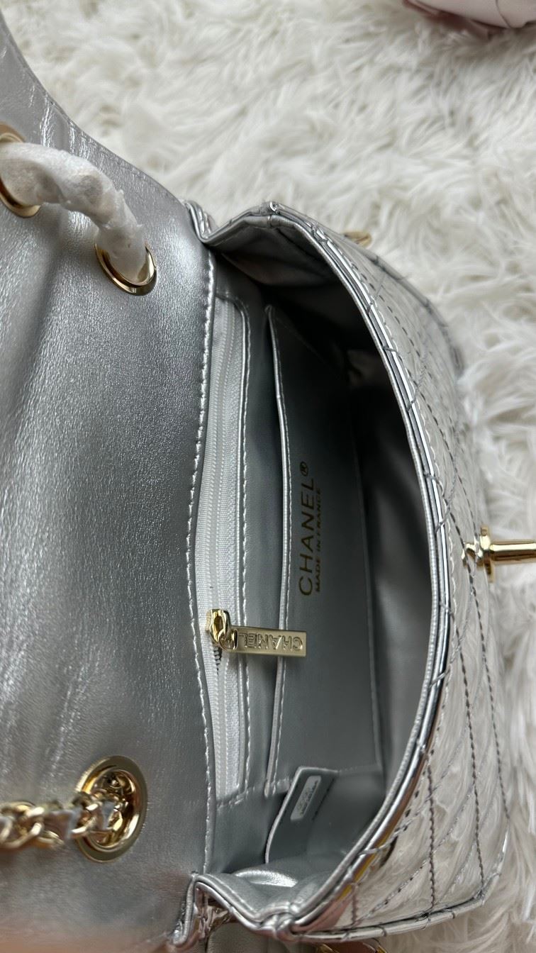 Ch**el cf series bags